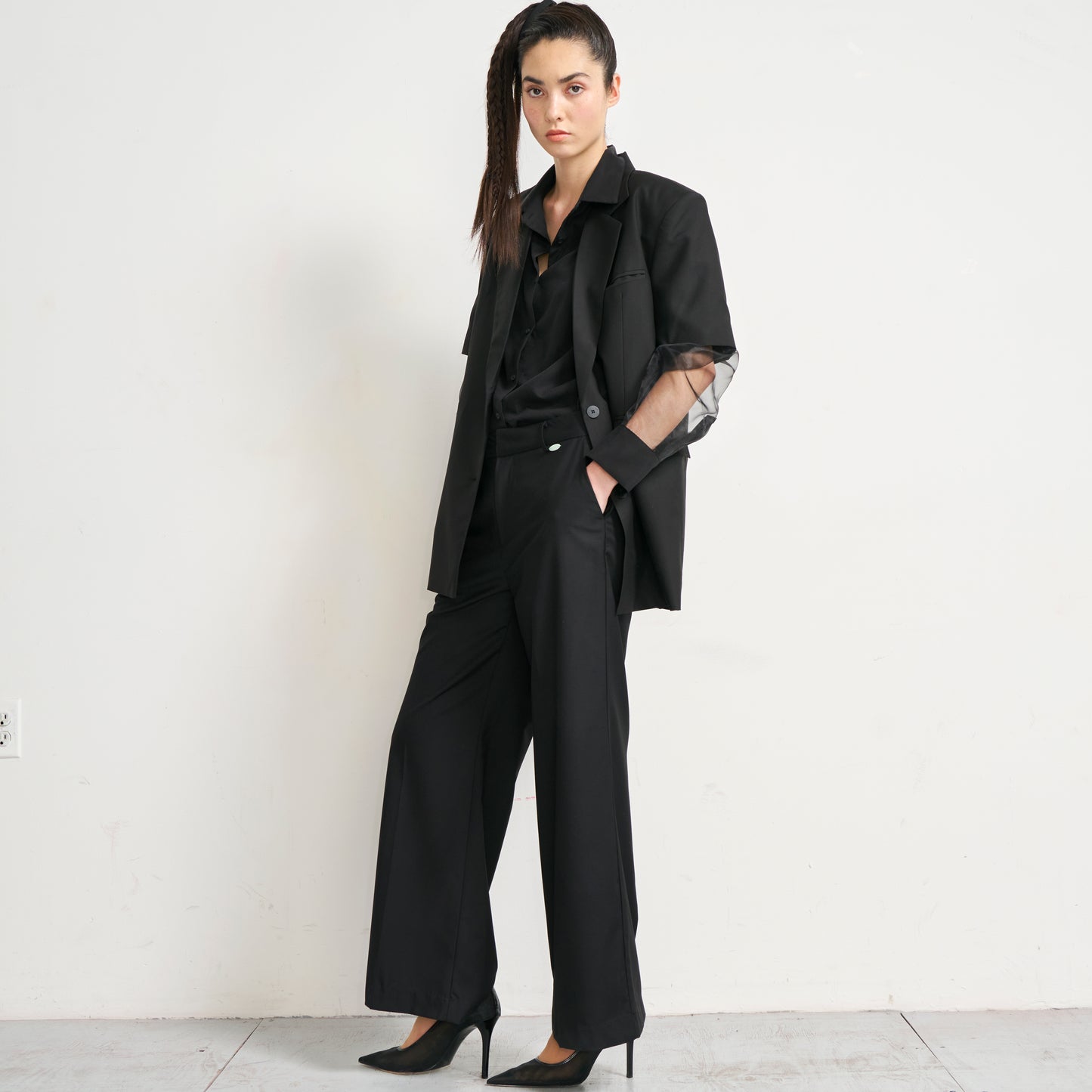 DROP 1 BLACK SHEER COLORBLOCK SHIRT