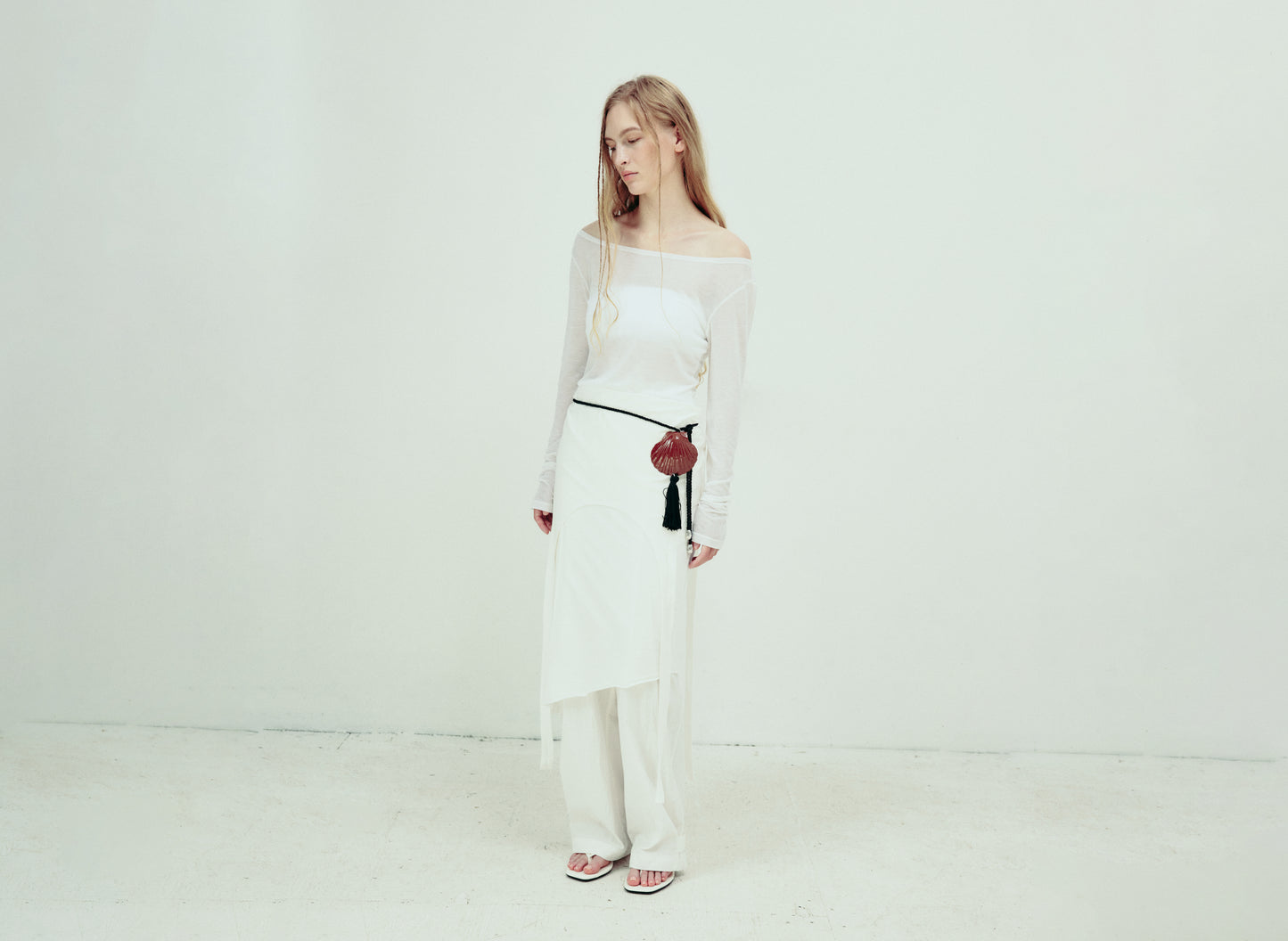 DROP 5 LONG SLEEVE T SHIRT WHITE