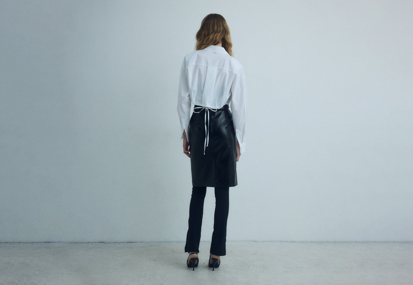 DROP 6 CROPPED BLOUSE WHITE