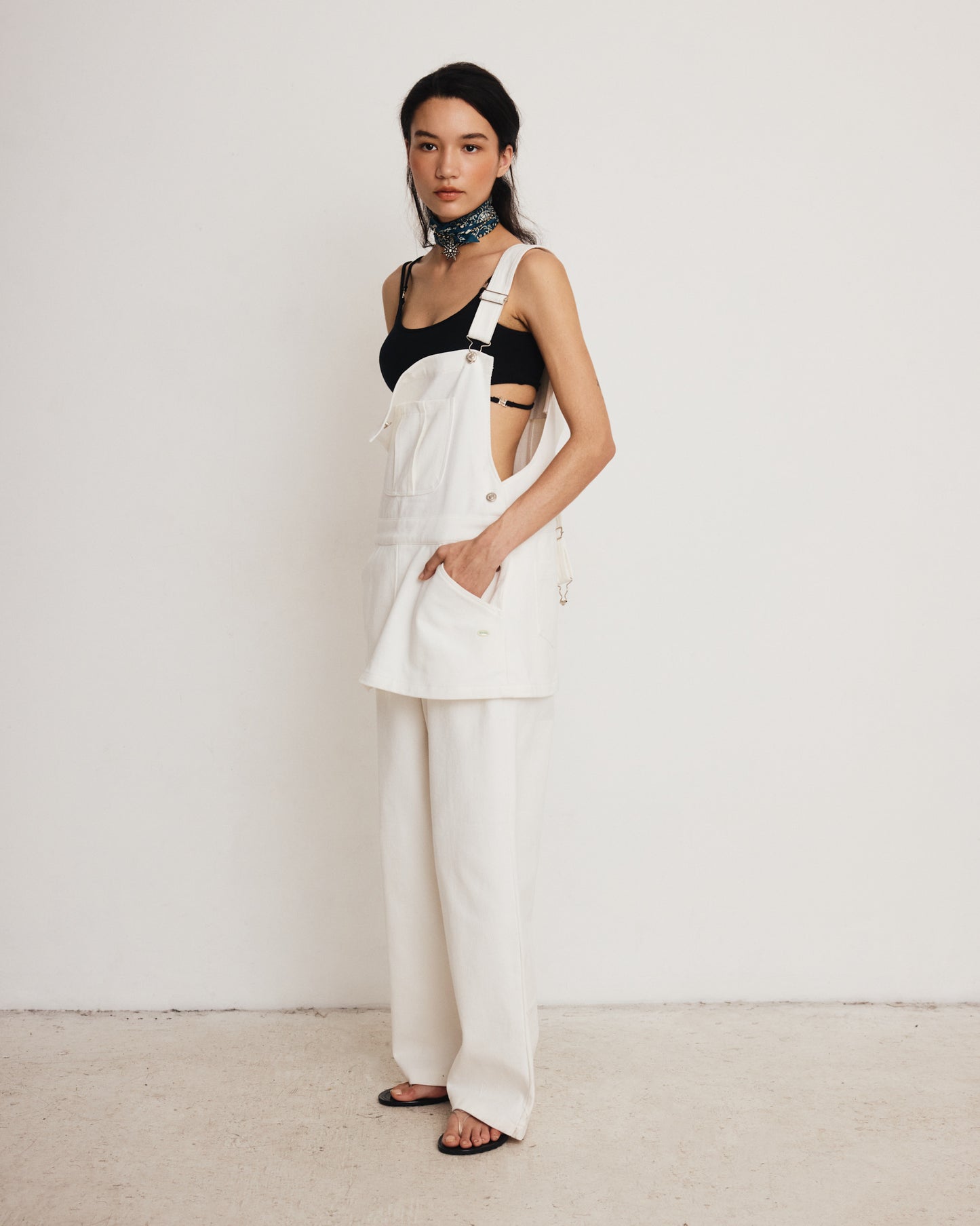 DROP 7 THE STRAPPY RIBBED BRA TOP BLACK