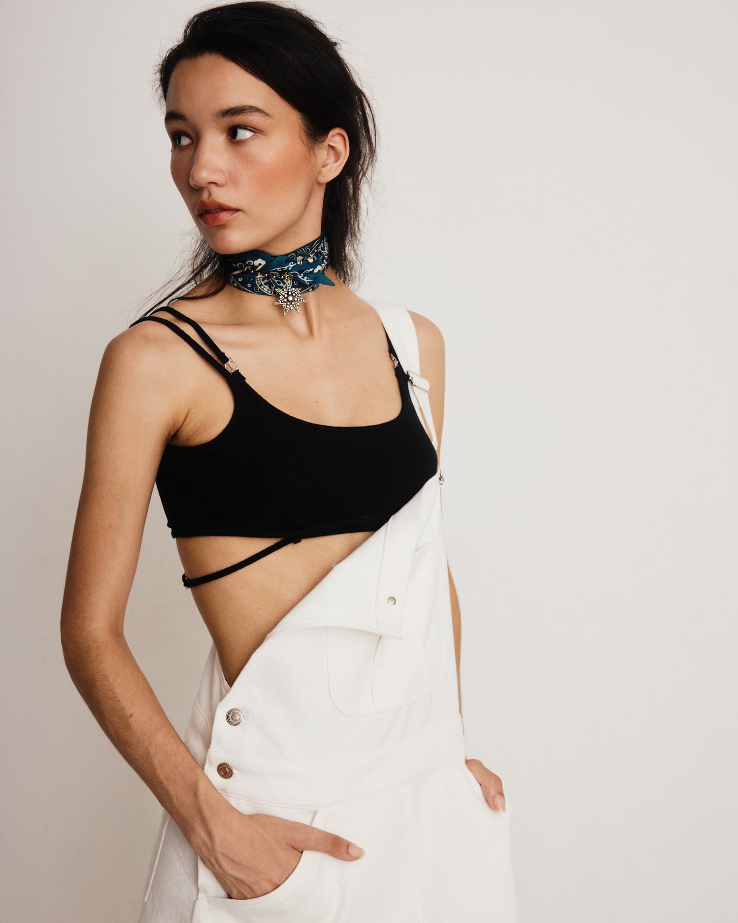 DROP 7 THE STRAPPY RIBBED BRA TOP BLACK