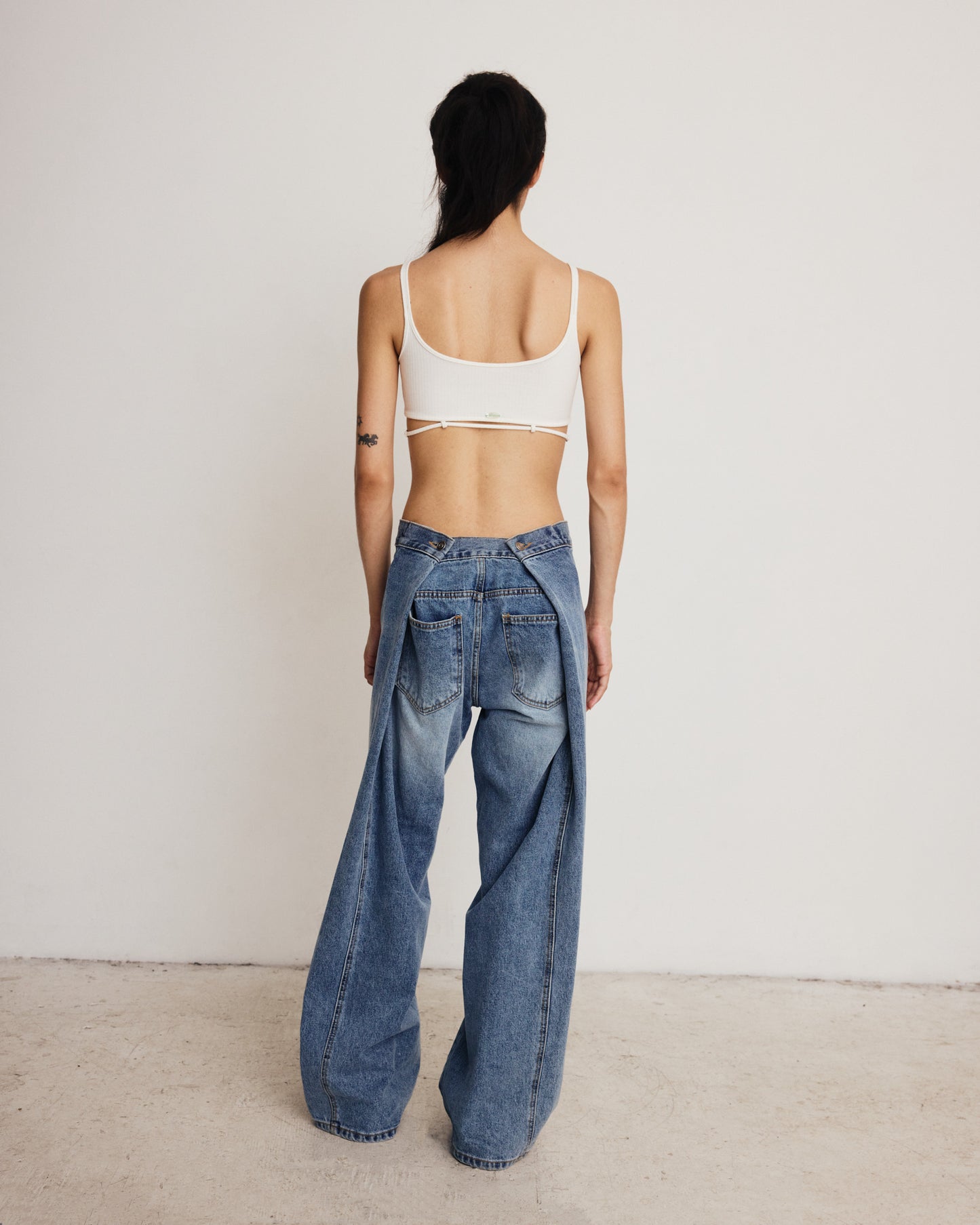 DROP 7 THE MULTI-WAY ADJUSTABLE JEANS