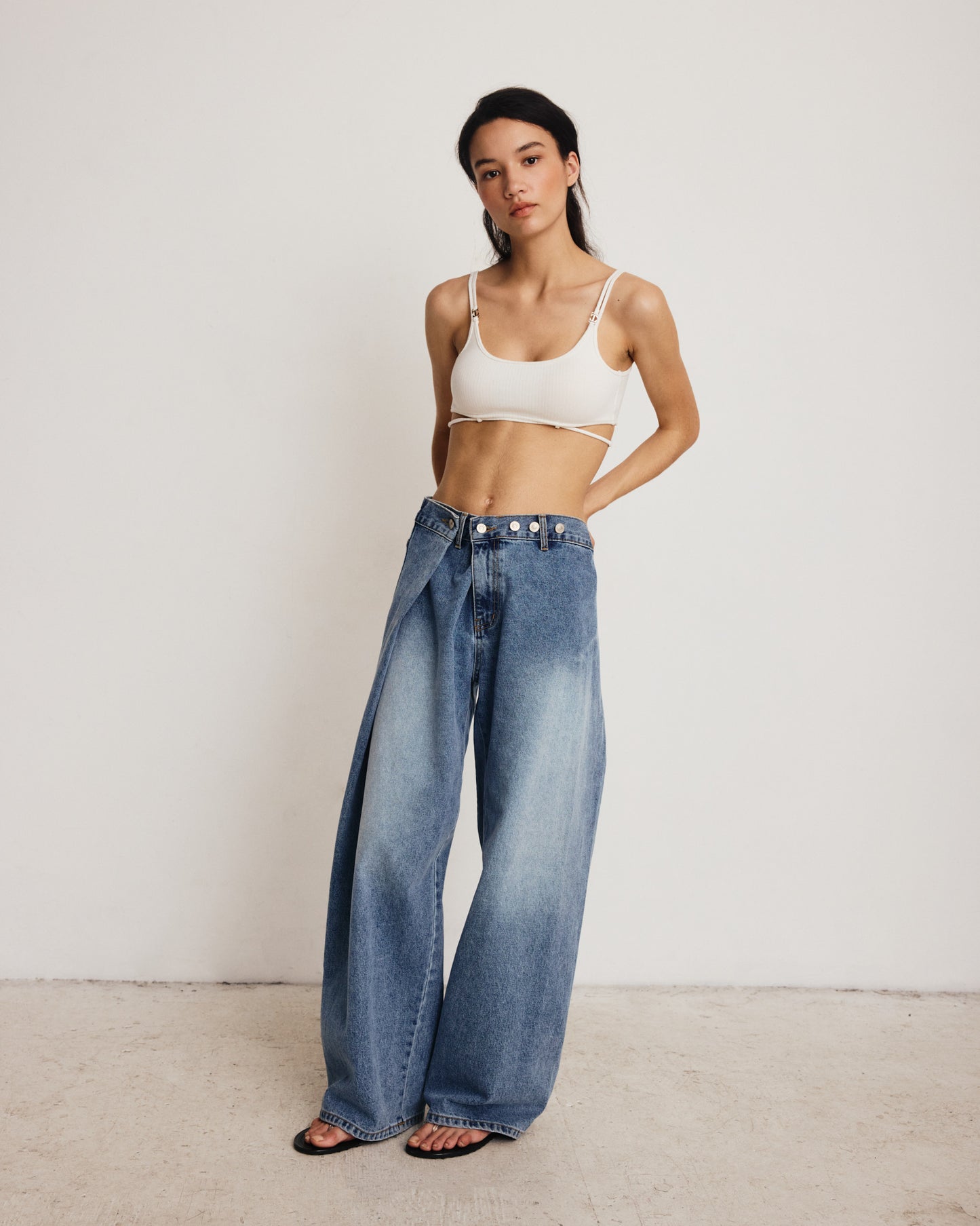 DROP 7 THE MULTI-WAY ADJUSTABLE JEANS