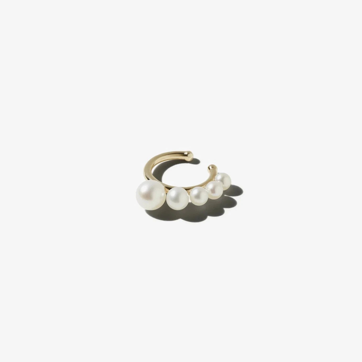 MIZUKI CASCADING PEARL EAR CUFF
